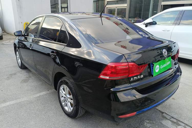 Used Volkswagen Santana 2021 1.5L Automatic Fashion Edition Exterior 2