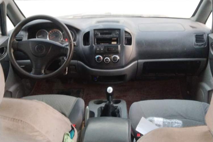 Used FORTHING Lingzhi 2012 Commercial Version 1.6L Special Offer Model