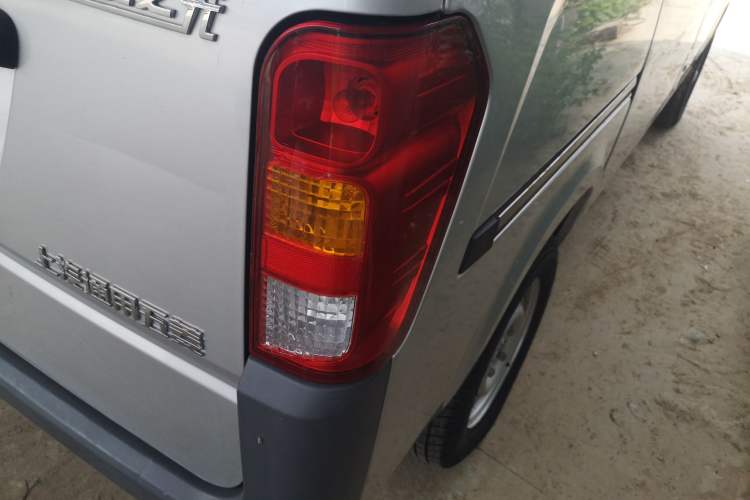 Used Wuling Zhiguang 2020 1.2L Practical Model China VI LSI