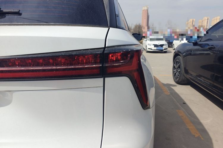 Used CHANGAN CS75 PLUS 2023 3rd Generation 1.5T Automatic Prestige Model
