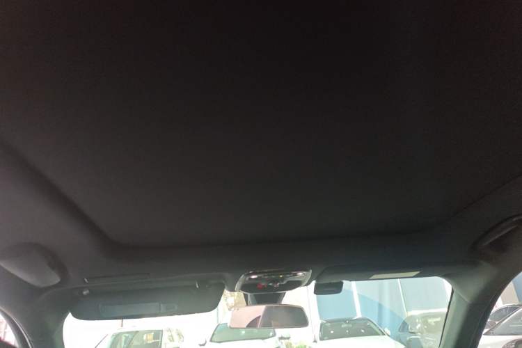 Used Lynk & Co 03 2019 1.5TD DCT Sport Edition China VI Standard Headliner