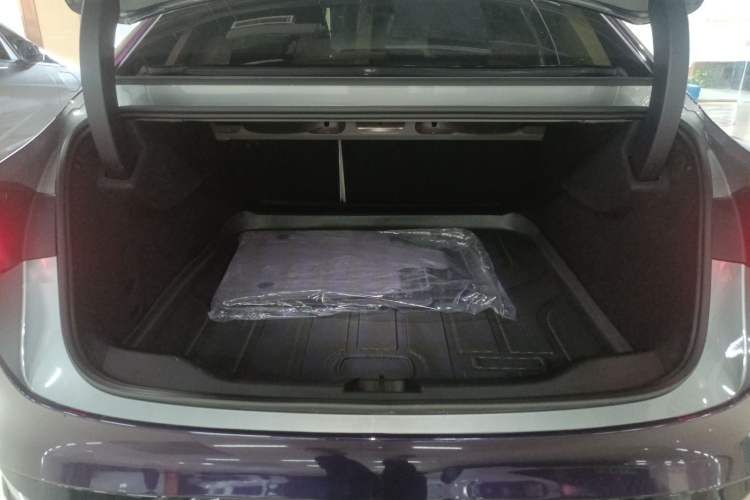 Used Buick L7 2025 Model Aivia
