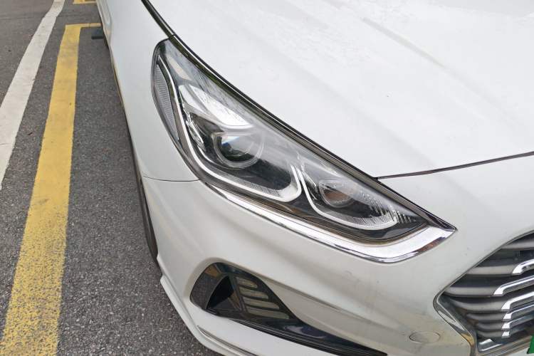 Used Hyundai Sonata 2018 1.6T GLS Smart Model China V Standard Right Front Headlight