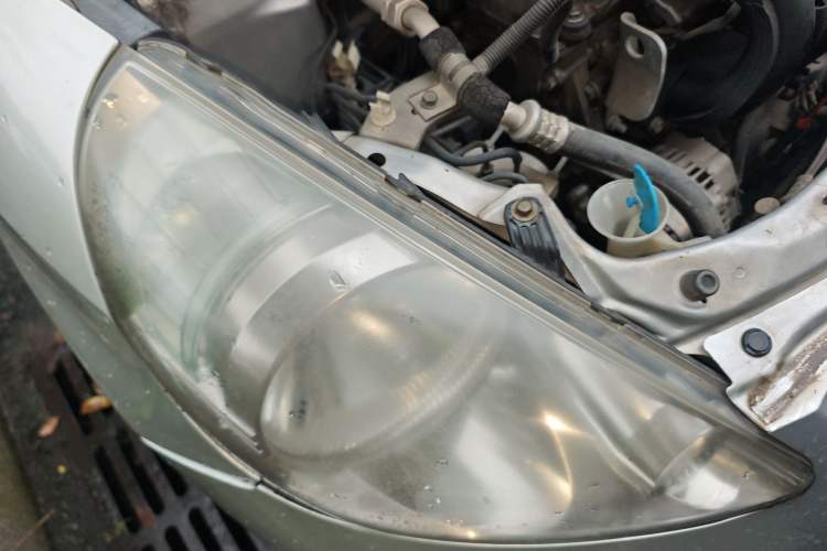 Used Honda Fit 2007 1.5L manual standard version
