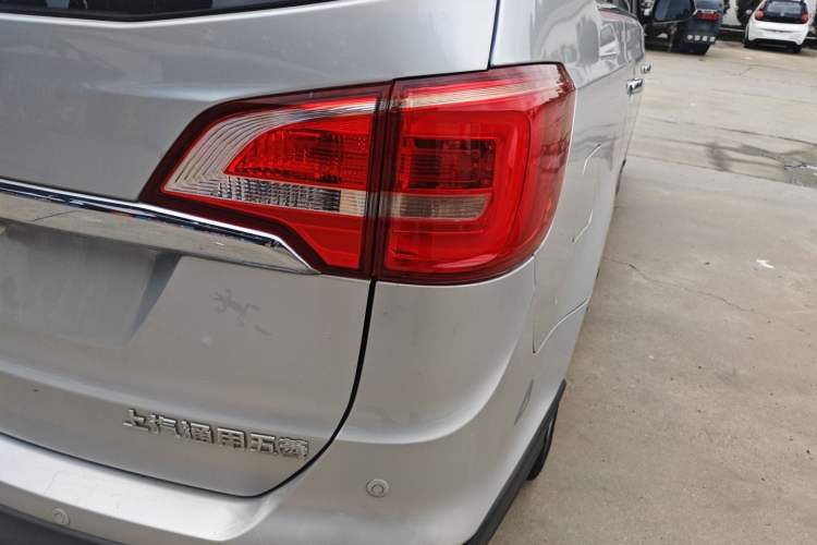 Used Baojun 730 2016 1.5L Manual Comfort Version 7 Seats China V Emission Standard