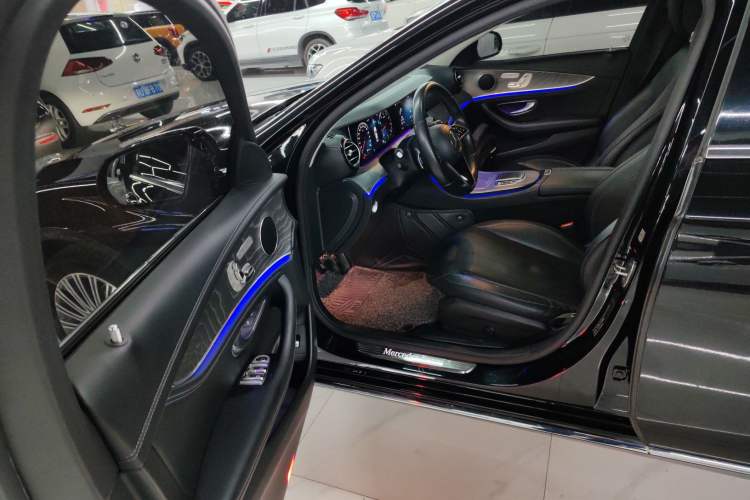 Used Mercedes-Benz E-Class 2021 E 300 L Stylish Model