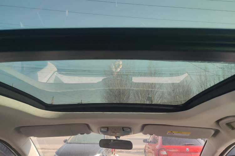 Used SOL X8 2021 300T DCT Luxury Smart Connect Edition 5 Seats
