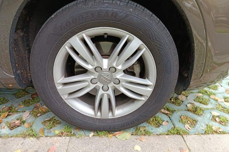 Used Audi Q3 2015 35 TFSI Comfort Model