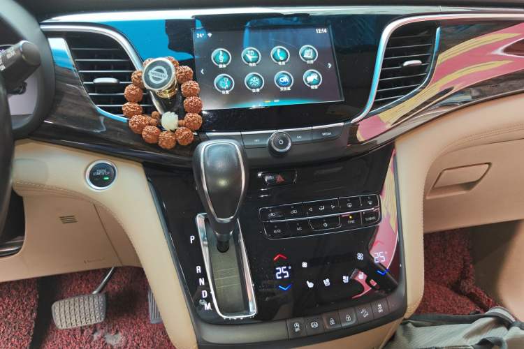 Used Buick GL8 2017 ES 28T Flagship Model China V Standard