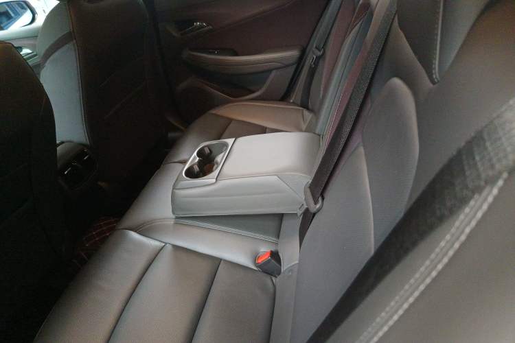 Used Chevrolet Malibu 2016 2.0L Automatic Luxury Edition