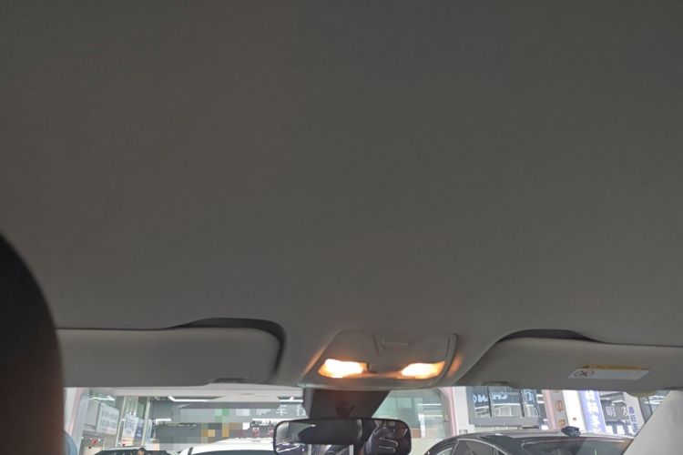 Used Hongqi E-QM5 2025 500km Range Commuter Version