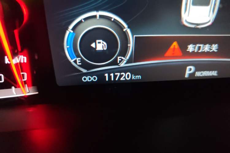 Used CHANGAN CS75 2020 280T DCT Luxury Version China VI Standard Odometer Close Up