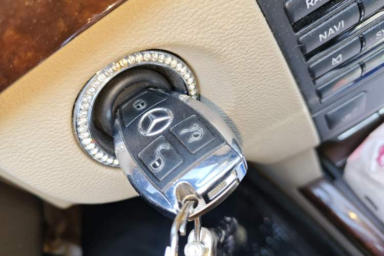 Used Mercedes-Benz E-Class 2012 E 300 L Elegant Model