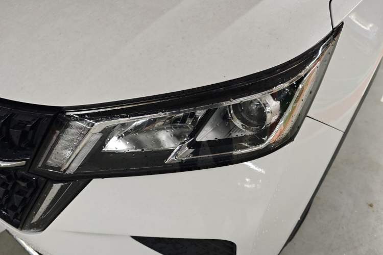 Used Wuling Asta 2022 2.0L DHT Electric Power Version Left Front Headlight