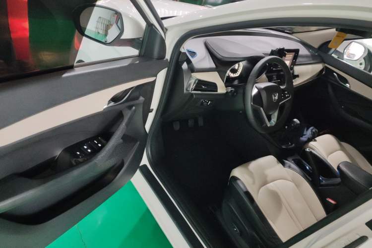 Used Baojun 360 2018 1.5L Manual Luxury Edition China V