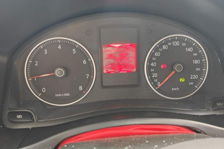 Used Volkswagen Bora 2011 1.6L Automatic Fashion Edition Instrument Cluster