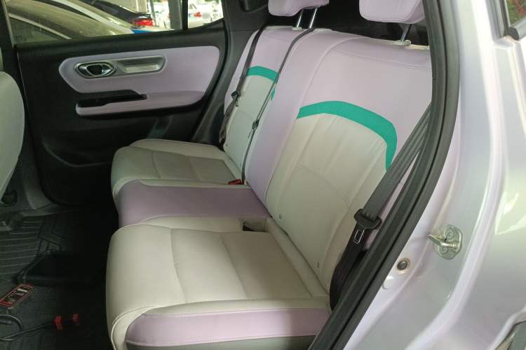 Used AION Y 2022 Plus 70 Smart Edition Left Rear Seat