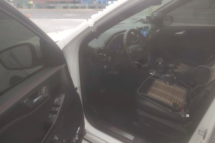 Used Ford Escape 2020 EcoBoost 245 Four-Wheel Drive ST-LINE Deluxe Edition Driver Seat