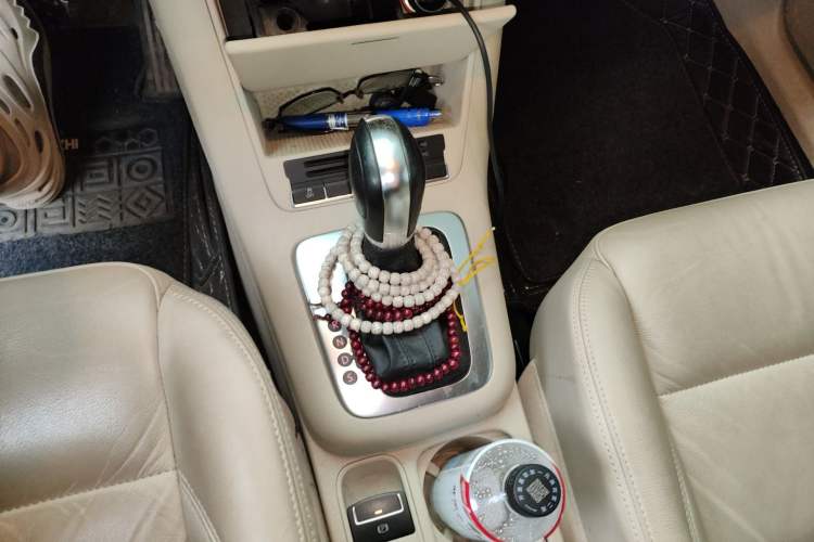 Used Volkswagen Tiguan 2012 1.8TSI Automatic Two-Wheel Drive Trend Edition Gear Lever