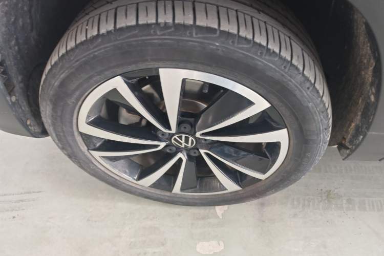 Used Volkswagen Tharu 2021 280TSI Two-Wheel-Drive Luxury Plus Edition Left Front Wheel Hub