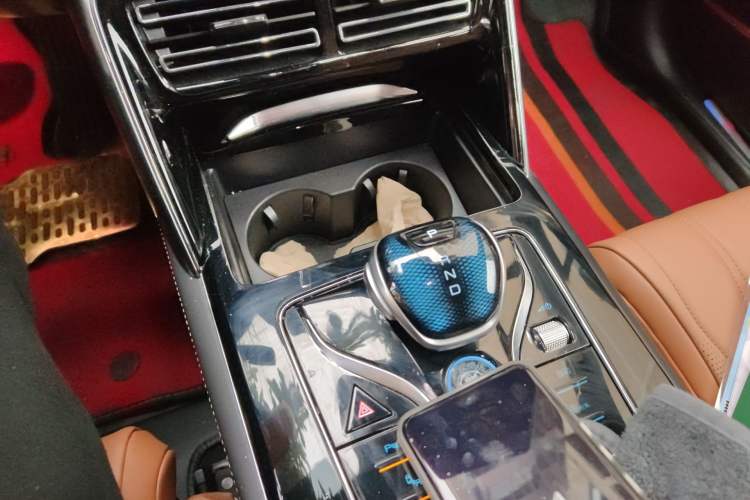Used BYD Tang New Energy 2022 DM-i 252km Luxury Model Gear Lever