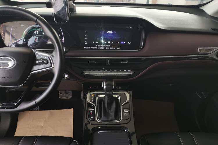 Used GAC Trumpchi M6 2023 PRO 270T DCT Luxury Edition Audio And AC Panel