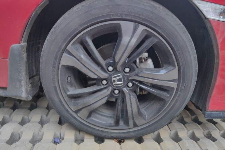 Used Honda Civic 2021 HATCHBACK 220TURBO CVT Trendy Cool Edition
