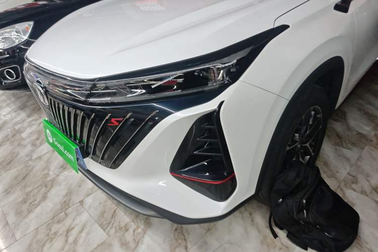 Used CHANGAN CS75 PLUS 2023 2nd Generation 1.5T Automatic Elite Version Left Front Headlight