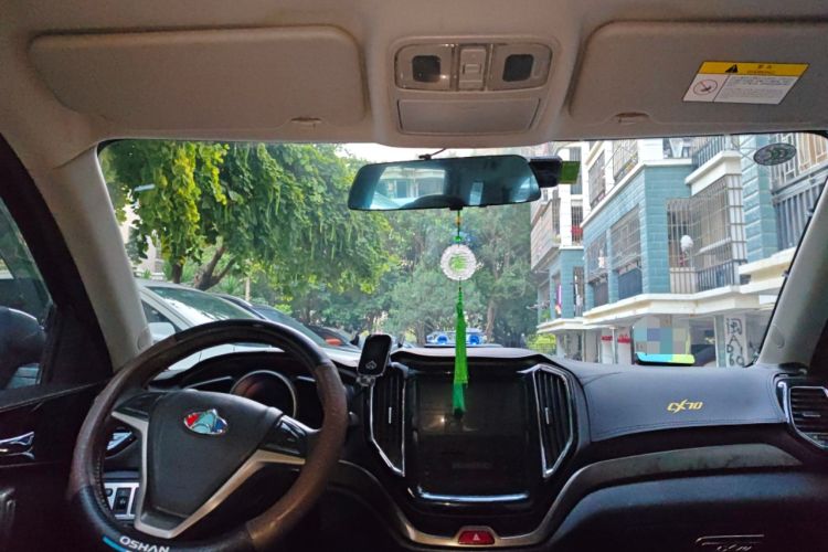 Used CHANGAN OSHAN CX70 2017 Facelifted CX70T 1.5T Manual High-Performance Edition