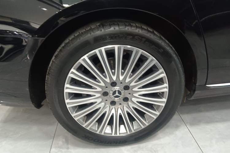 Used Mercedes-Benz E-Class 2023 Updated E 300 L Luxury Edition