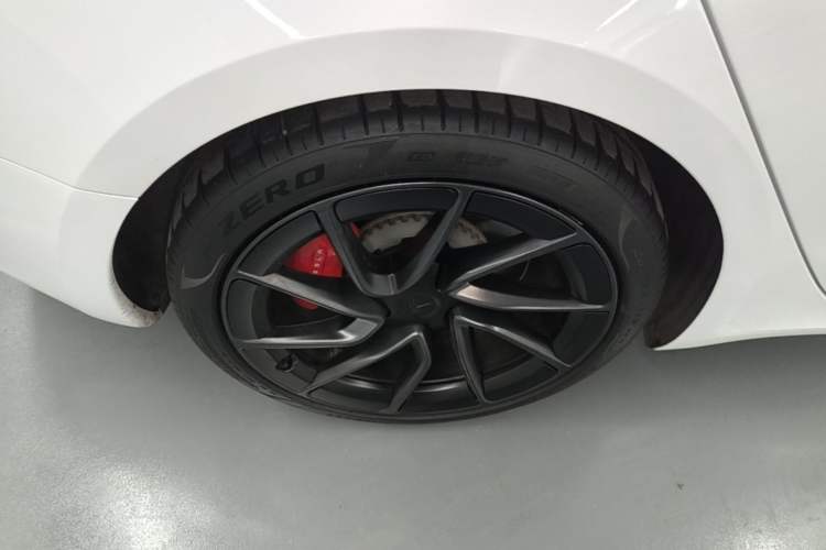 Used Tesla Model 3 2024 High-Performance All-Wheel-Drive Version

