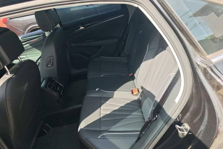 Used Volkswagen Passat 2024 330TSI Starry Elite Edition Left Rear Seat