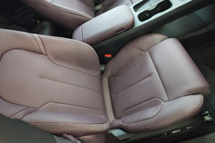 Used Nio ET5T 2023 75 kWh Touring