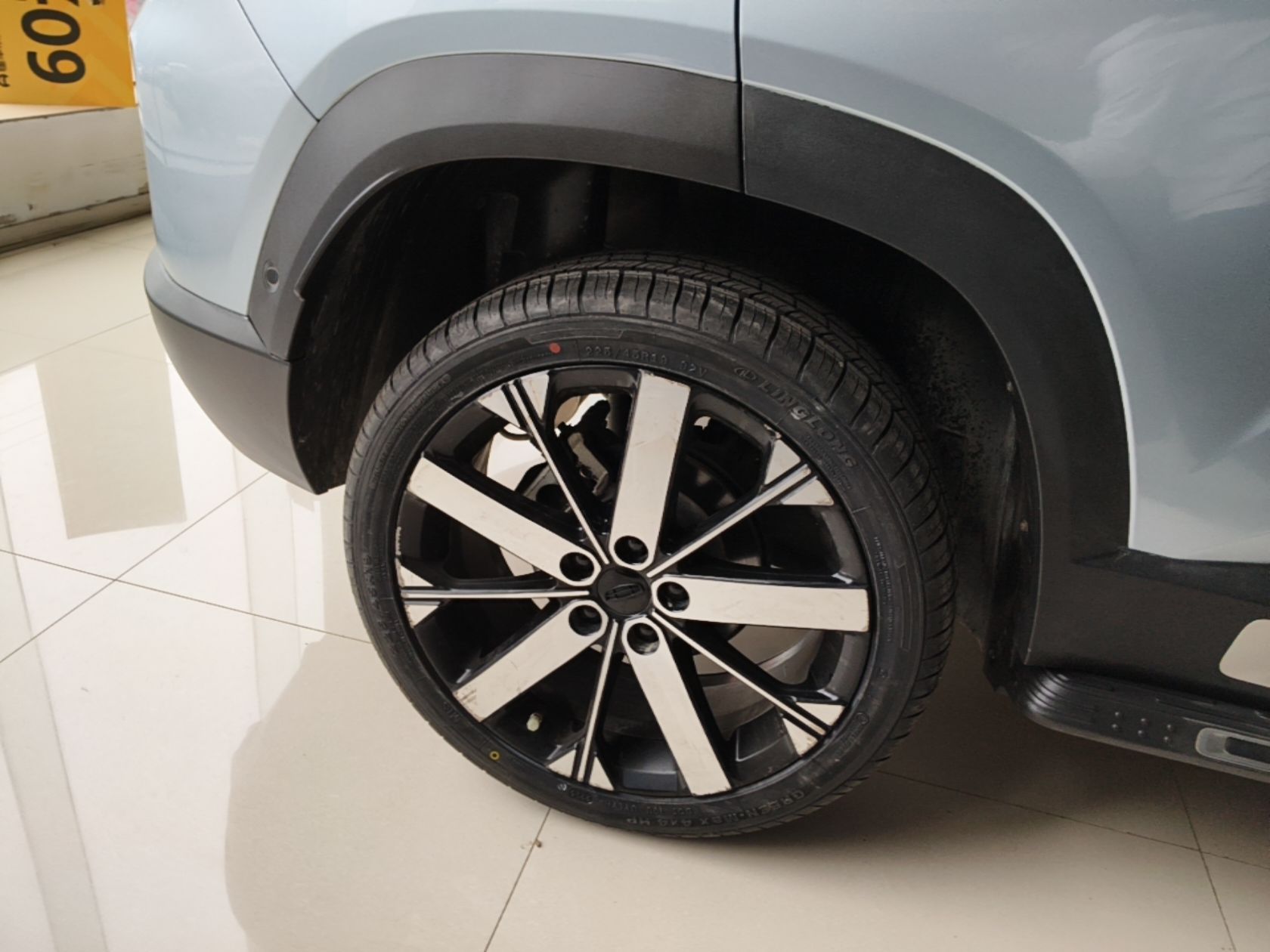 Geely Auto icon 2023 1.5TD Chocolate Luxe Edition — снимка 11
