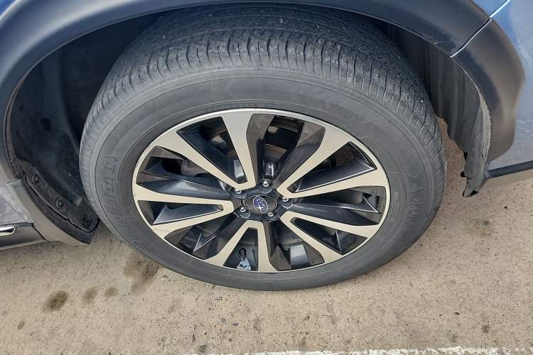 Used Subaru Forester 2016 2.0i Fashion Navigation Edition Right Front Wheel Hub