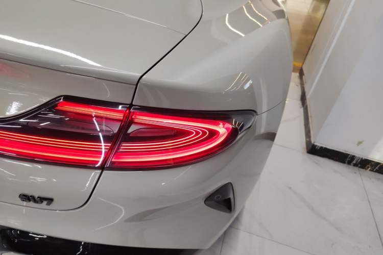 Used Xiaomi Auto SU7 2024 Rear-Drive Ultra-Long Range Advanced Pro-Level Intelligent Driving Version