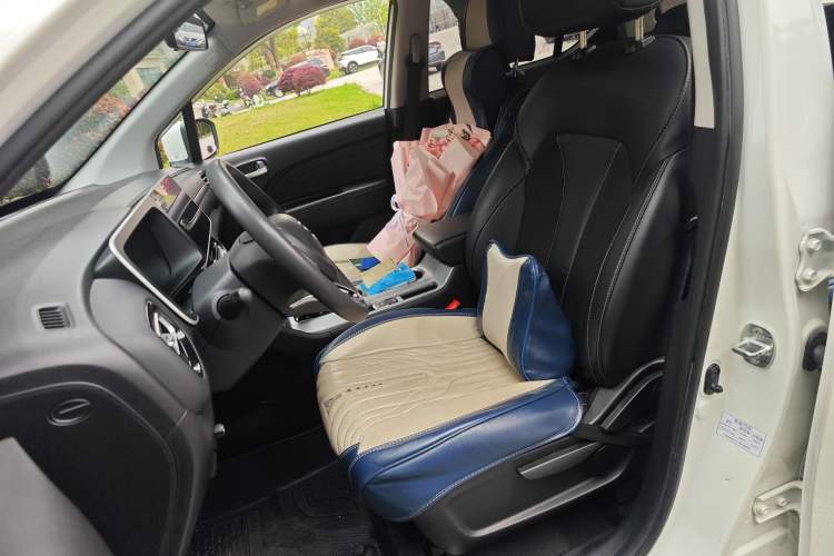 Used GAC Trumpchi GS3 2021 POWER 270T Automatic Dynamic Edition Left Front Seat