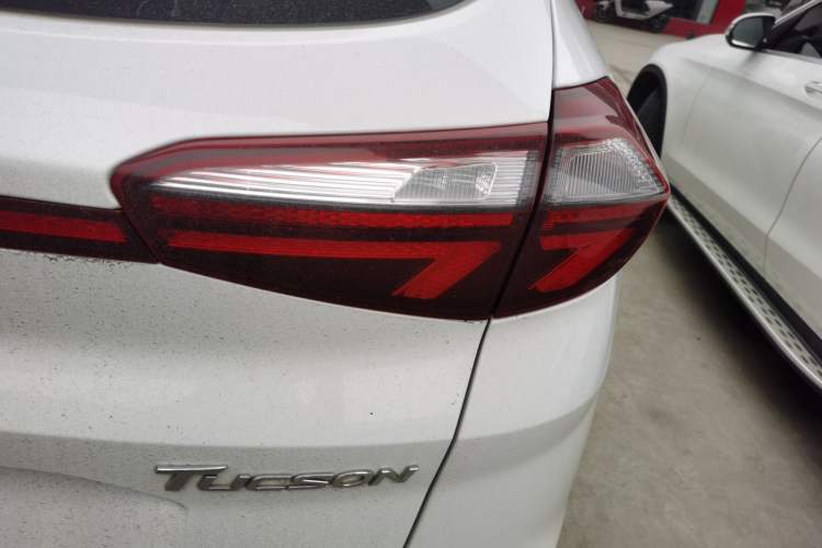 Used Hyundai Tucson 2020 280TGDi Two-Wheel-Drive GLS Fashion Edition China VI Standard