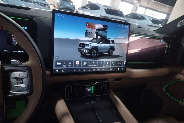 Used Formula Leopard Leopard 8 2025 Smart & Brave Flagship Edition 7 Seats