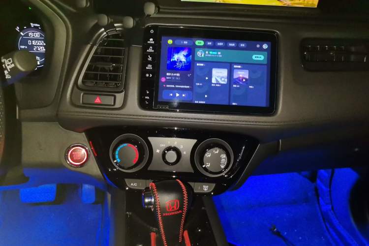 Used Honda Vezel 2022 1.5L CVT Phantom Night Pioneer Edition
