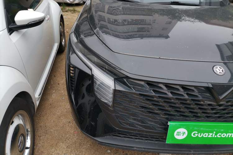 Used Venucia V 2023 260T Idol Edition Pro Right Front Headlight