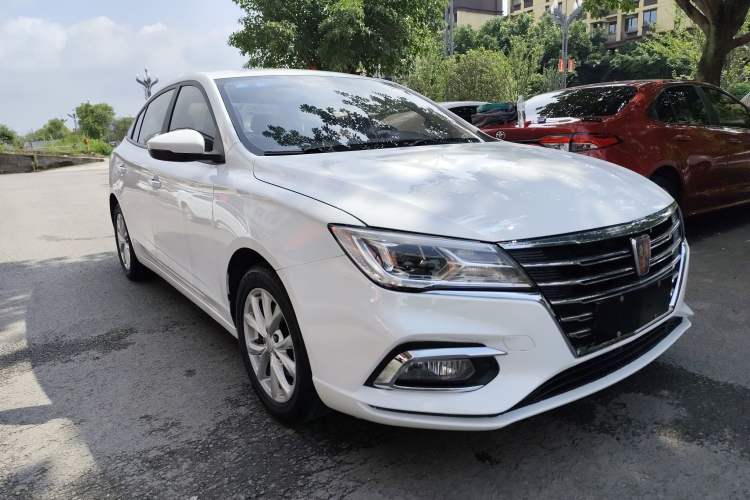 Used Roewe i5 2020 1.5L Manual 4G Connect Luxury Edition