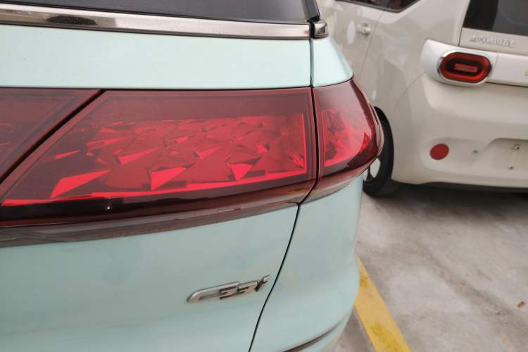 Used XPeng G3 2022 G3i 460G+ Right Rear Taillight