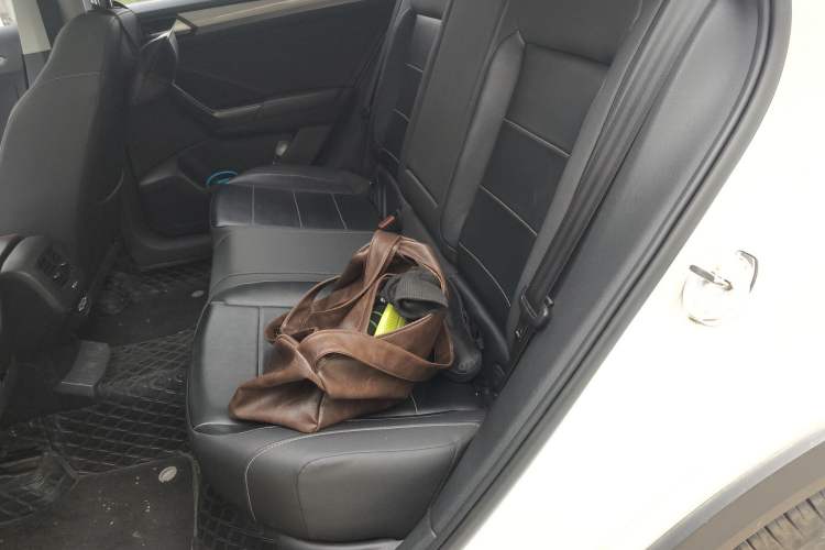 Used Volkswagen T-ROC 2022 280TSI DSG Two-Wheel Drive Elite PLUS
