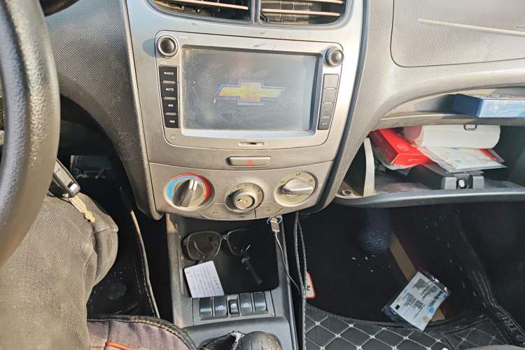 Used Chevrolet Sail 2013 Sedan 1.2L Manual Fashionable Happiness Edition