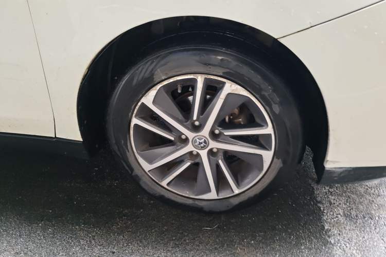 Used Venucia D60 2019 1.6L XL Manual SmartConnect Elite Edition