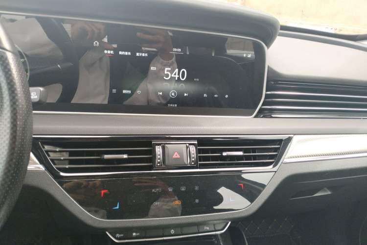 Used Hongqi HS5 2019 2.0T Smart Connect Flagship Edition