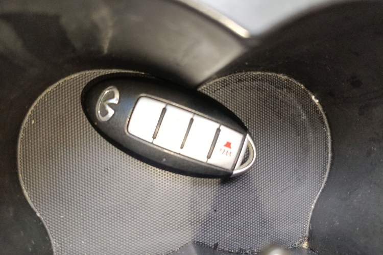 Used Infiniti G Series 2013 G25 Sedan Luxury Sport Edition