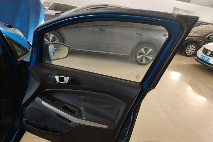 Used Ford EcoSport 2013 1.5L Automatic Fashion Model