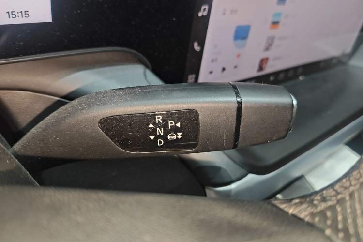 Used XPeng P7 2021 480N Gear Lever